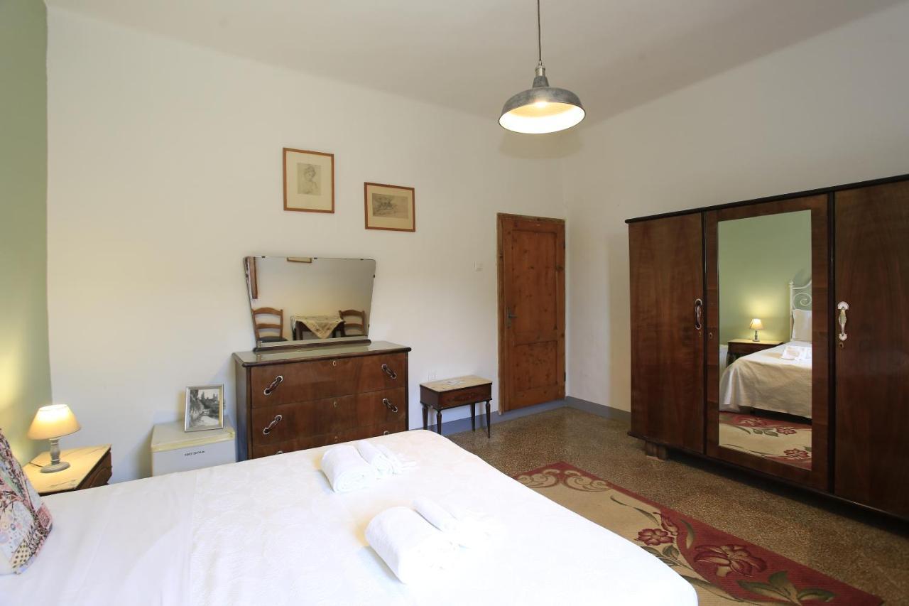 La Casa Di Ines Hotell San Gimignano Exteriör bild