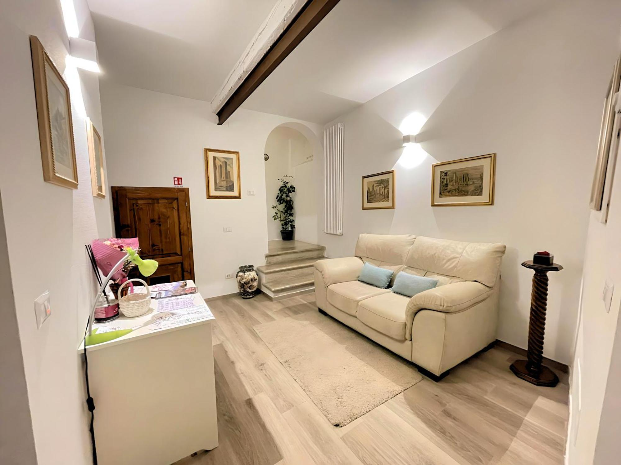 La Casa Di Ines Hotell San Gimignano Exteriör bild