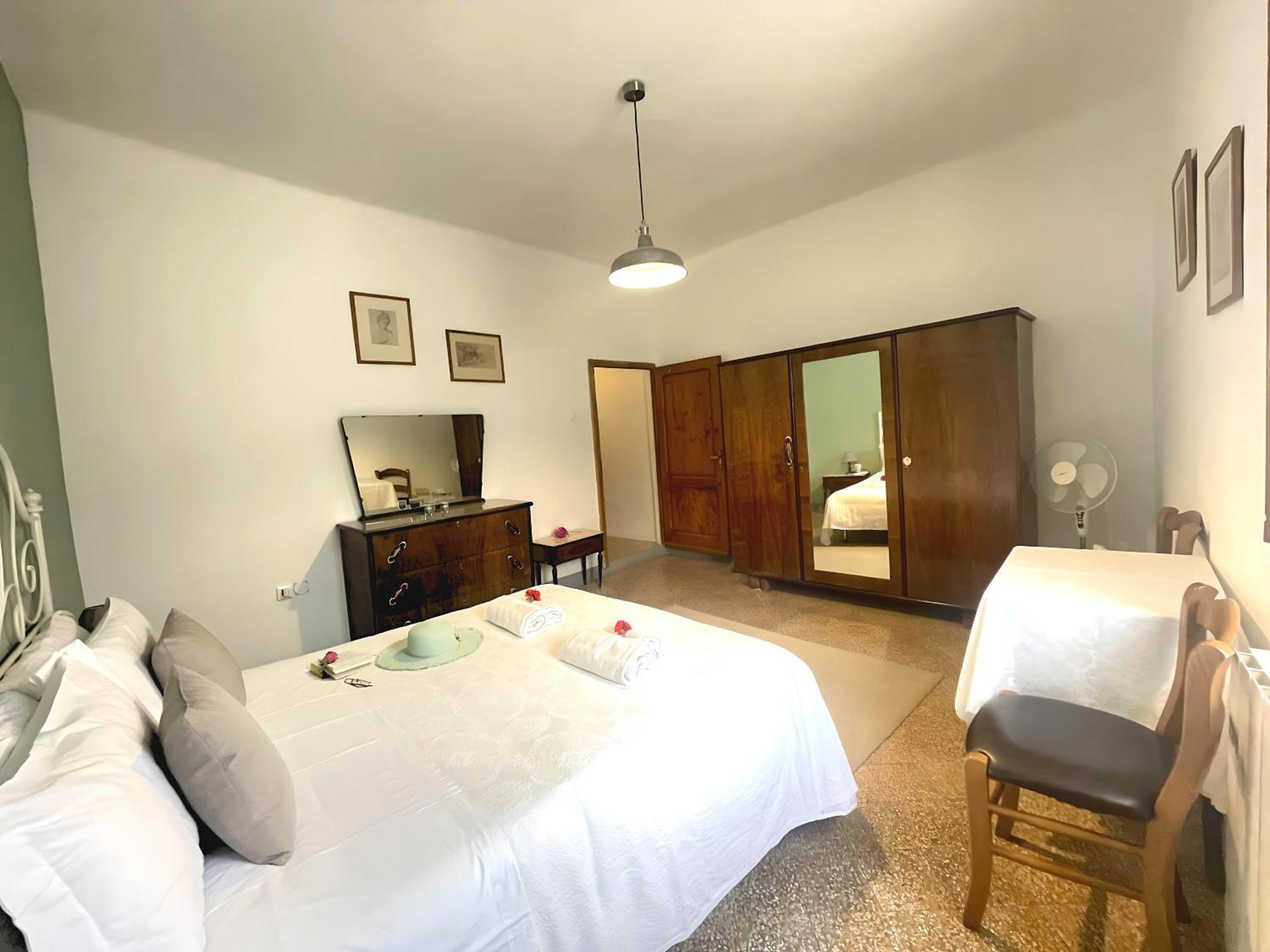 La Casa Di Ines Hotell San Gimignano Exteriör bild